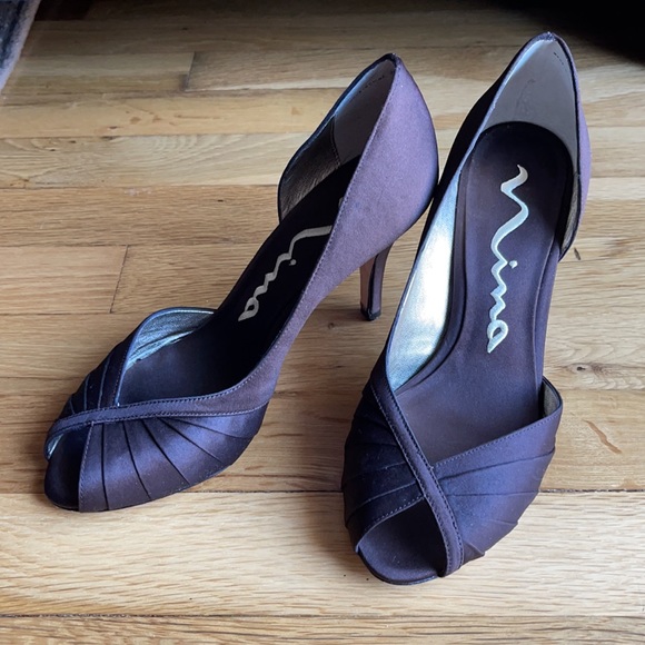 Nina Fleur Brown Chocolate Luste Peep-toe Pumps - Picture 2 of 11